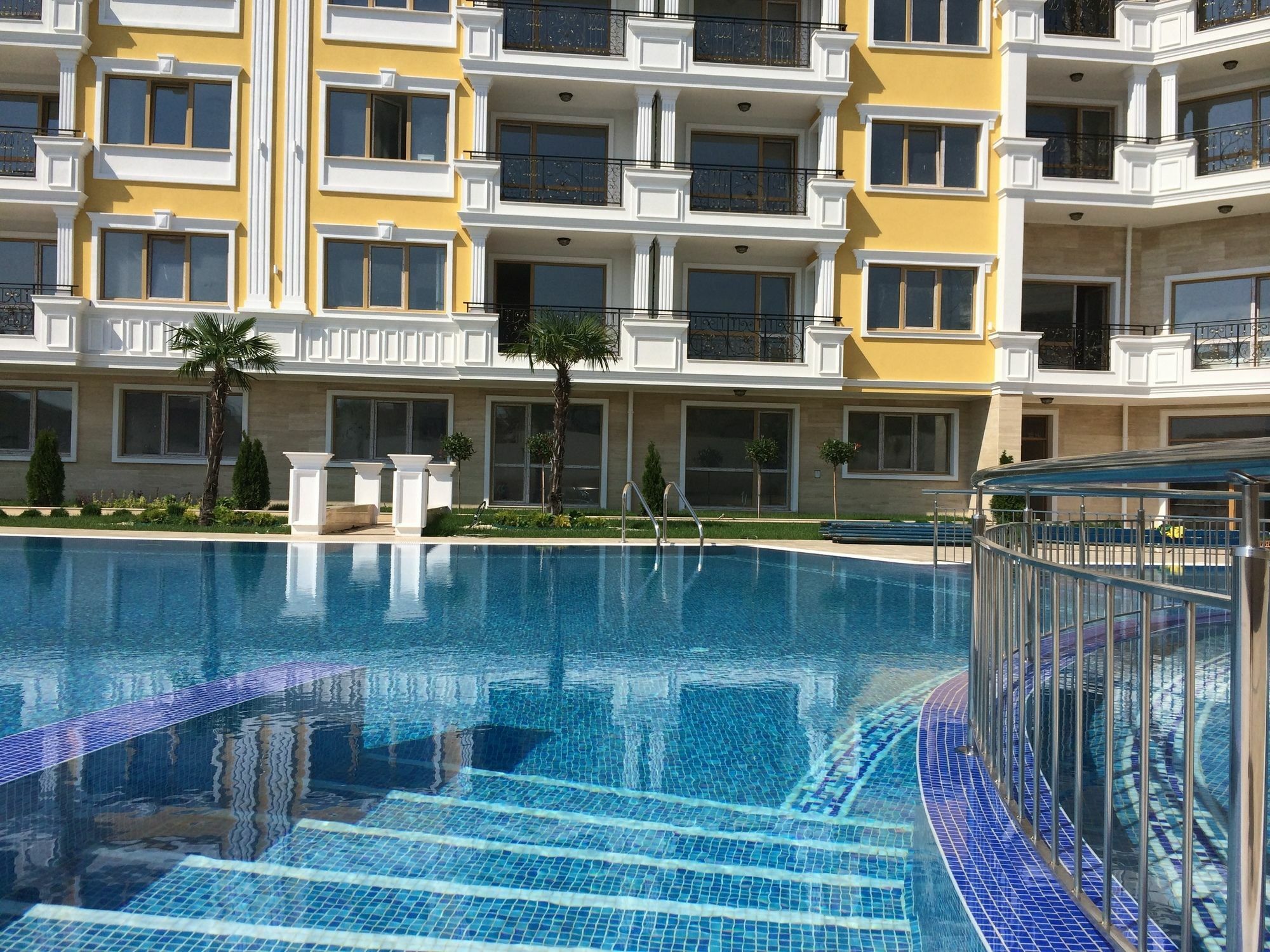 Florence Deluxe Apartments Свети-Влас Экстерьер фото